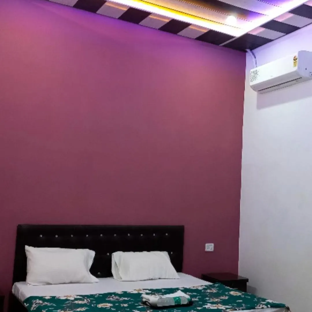 Hotel Raghukul Royal Benares